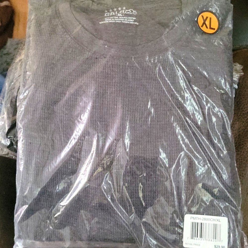 Men's thermal long sleeve shirt